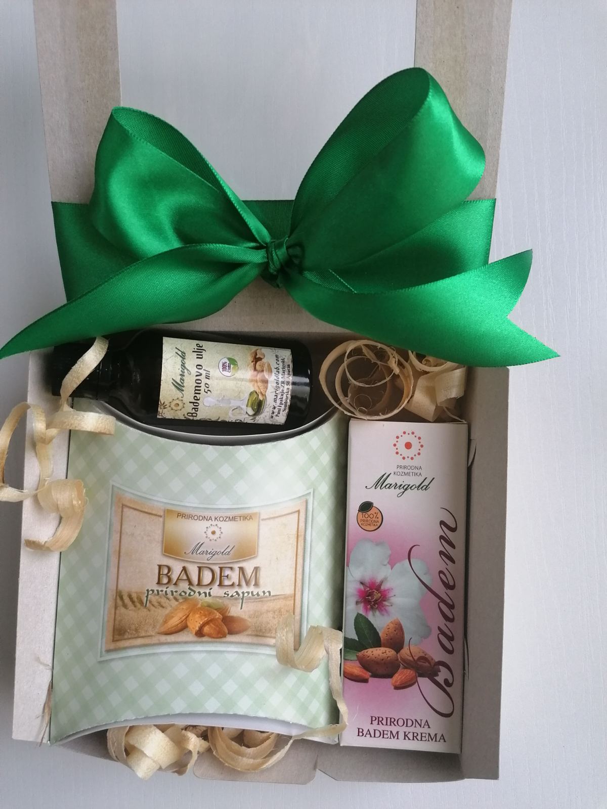 Poklon paketić- Badem